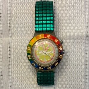 Swatch Watch Loomi 200 “Mind the Shark” 1995 SDK902